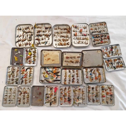 1020 - SELECTION OF RICHARD WHEATLEY FLY BOXES WITH CONTENTS OF VARIOUS FLIES