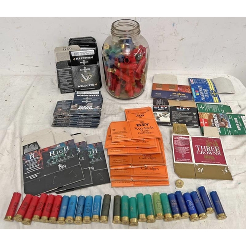 1128A - SELECTION OF INERT SHOTGUN SHELLS AND A SELECTION OF SHOTGUN SHELL BOXES TO INCLUDE MAKERS SUCH AS E... 