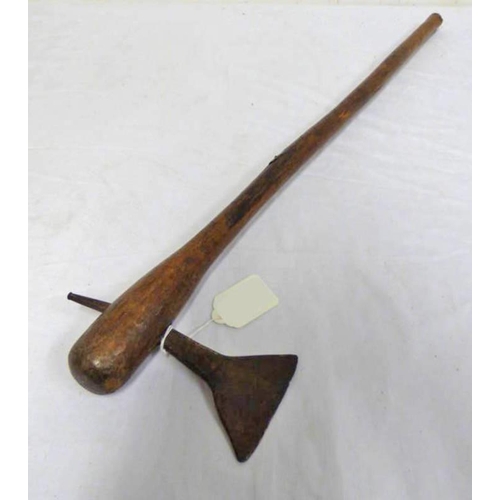 1192 - 19TH CENTURY SHONA AXE WITH SMALL TRIANGULAR STEEL BLADE, SWOLLEN HEAD & WOODEN SHAFT