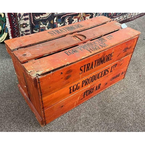 1361D - STRATHMORE EGG PRODUCERS LTD FORFAR WOODEN CRATE