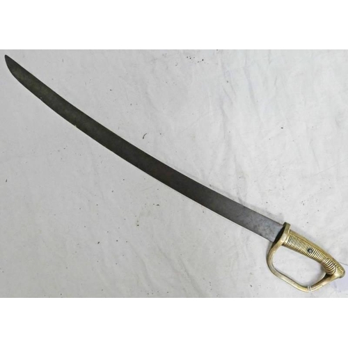 1444 - CONTINENTAL SIDE ARM WITH 58CM LONG SLIGHTLY CURVED BLADE, SOLID BRASS HILT WITH REAR OF GRIP MARKED... 