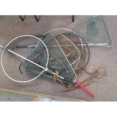 1460 - VARIOUS FISHING LANDING NETS