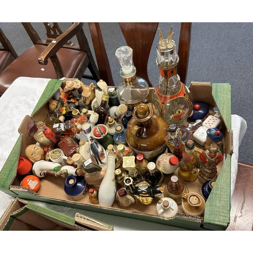 2109C - SELECTION OF VARIOUS MINIATURES & BOTTLES TO INCLUDE CUSENIER 4 PART BOTTLE (EMPTY), BELLS ETC