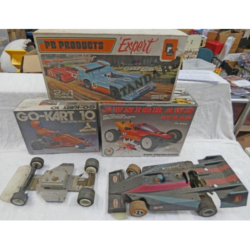 SELECTION OF VARIOUS REMOTE CONTROL CAR KITS