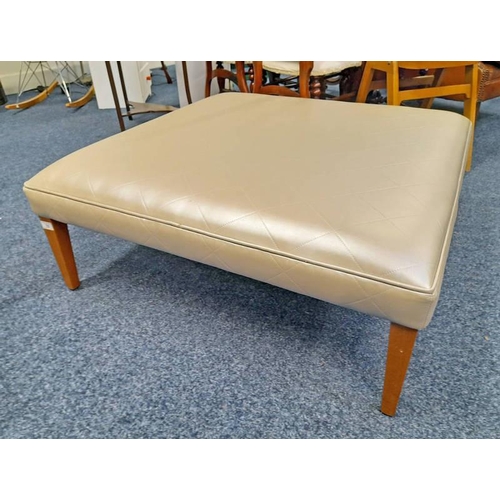 5048 - CREAM LEATHERETTE SQUARE CENTRE STOOL ON TAPERED SUPPORTS, 90CM WIDE