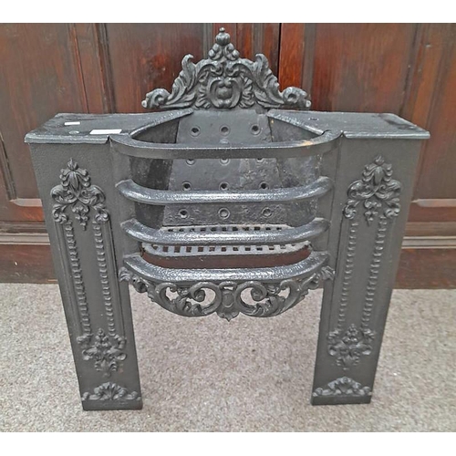 5502 - 19TH CENTURY PAINTED CAST IRON FIRE GRATE WITH VICTORIA LOZENGE MARK TO BACK.  60 CM TALL X 52 CM WI... 