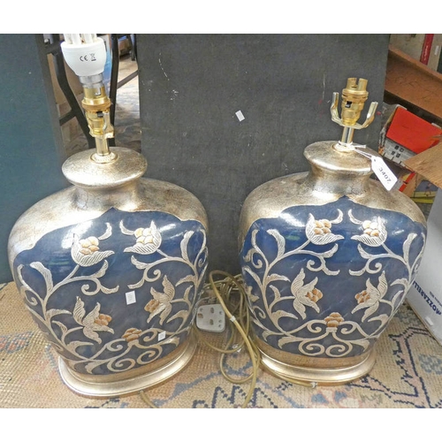 3407 - PAIR OF PORCELAIN TABLE LAMPS WITH FLORAL DECORATION, HEIGHT OF BODY 40CM