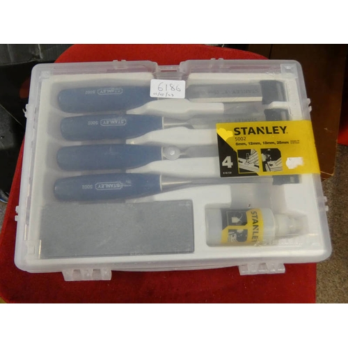 6186 - STANLEY CHISEL SET IN BOX - NEW