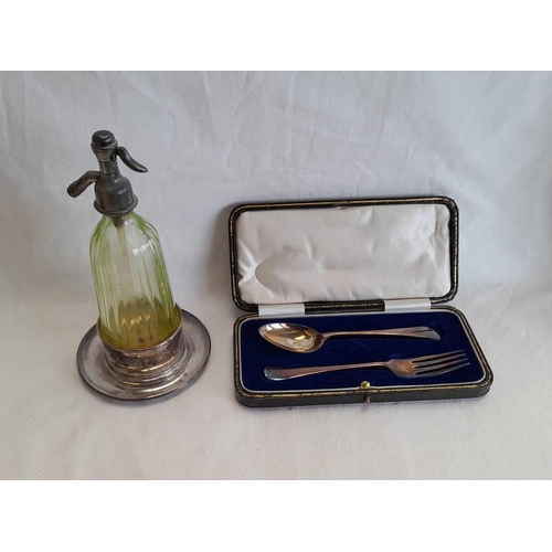 113 - GLASS PERFUME BOTTLE IN A SILVER STAND & CASED SILVER FORK & SPOON SET - 125 G WEIGHABLE SILVER.