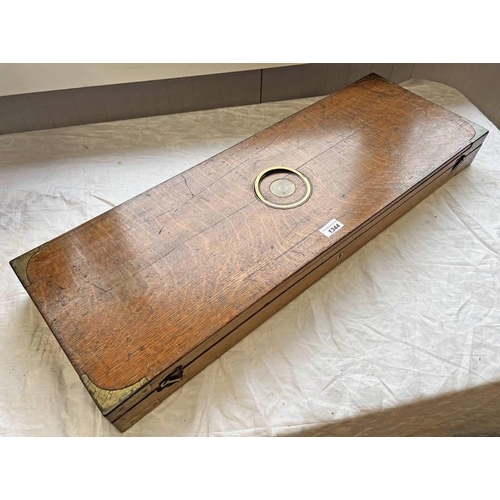 1344 - MID 19TH CENTURY OAK GUN CASE WITH BRASS MOUNTS, 84CM LONG