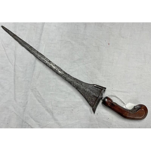 1503 - SOUTH EAST ASIA KRIS, LENGTH OF BLADE 34CM, WITH MAHOGANY HANDLE