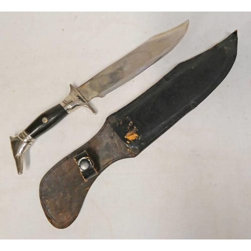 1513 - BOWIE KNIFE WITH 21CM LONG BLADE WITH ITS SCABBARD