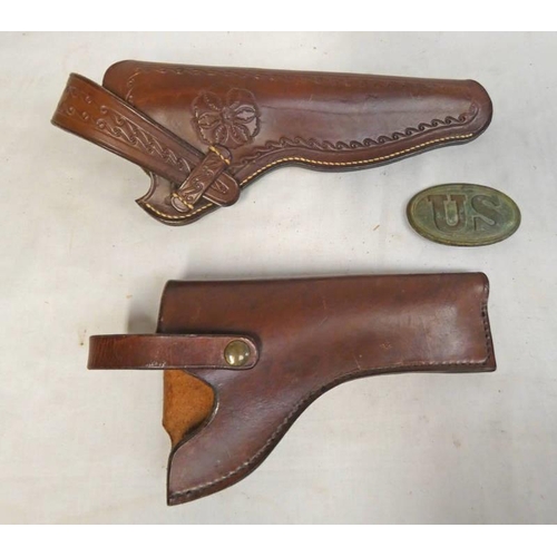 1525 - U.S BELT BUCKLE, WESTERN LEATHER PISTOL HOLSTER & 1 OTHER PISTOL HOLSTER -3-