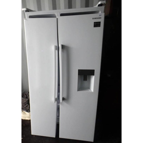 6003 - SAMSUNG AMERICAN FRIDGE FREEZER