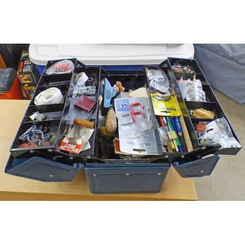 6020 - UNI-FIX TOOL BOX & CONTENTS OF TOOLS TO INCLUDE SURFORM BLOCK PLANE, 2 HAND DRILLS, ETC