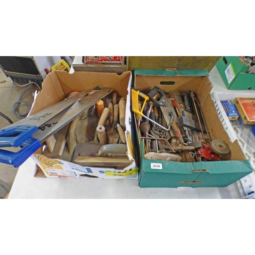 6038 - 2 BOXES OF VARIOUS TOOLS TO INCLUDE CHISELS, SET SQUARES, HAND CRANK GRINDER, ETC