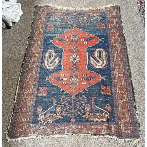 1419 - RED & BLUE MIDDLE EASTERN RUG, 152CM X 103CM