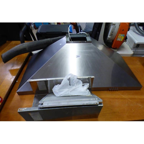 6031 - STAINLESS STEEL OVEN HOOD