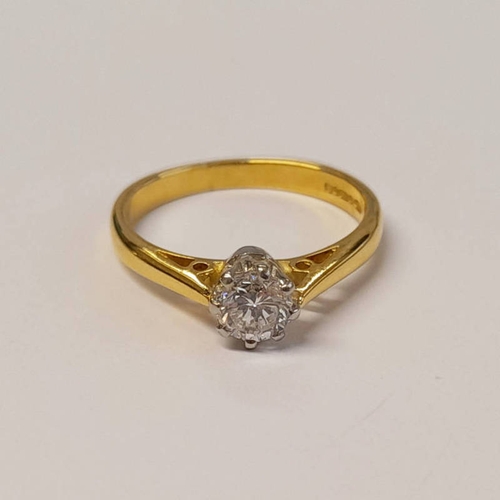 11 - 18CT GOLD DIAMOND SOLITAIRE RING, DIAMOND WEIGHT  0.45 CARAT APPROX RING SIZE L