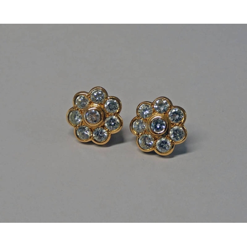 119 - PAIR 18CT GOLD DIAMOND FLOWER HEAD CLUSTER EAR STUDS, THE BRILLIANT CUT DIAMONDS APPROX 2.8 CARATS I... 