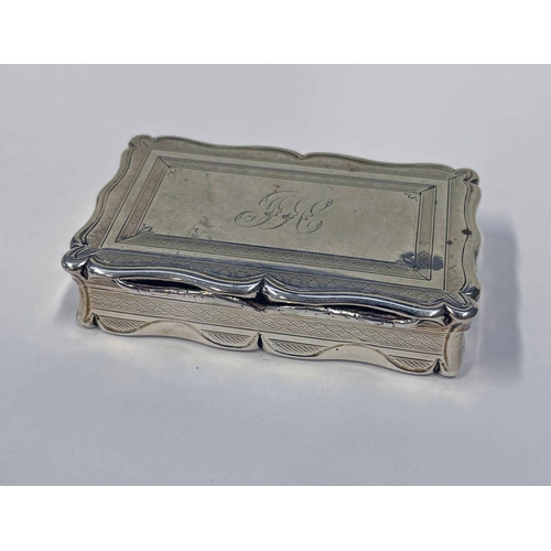 12 - VICTORIAN SILVER SNUFF BOX WITH ENGRAVED DECORATION & GILT INTERIOR BY EDWARD SMITH, BIRMINGHAM 1848... 