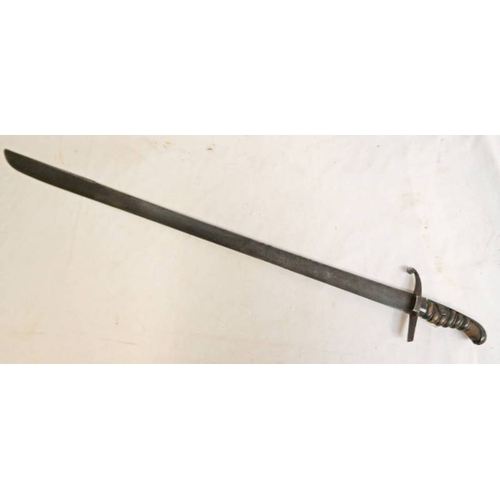 1370 - 1796 PATTERN HEAVY CAVALRY OFFICERS SWORD WITH 85CM LONG BLADE ETCHED WITH SCROLLING FOLIAGE, STAND ... 