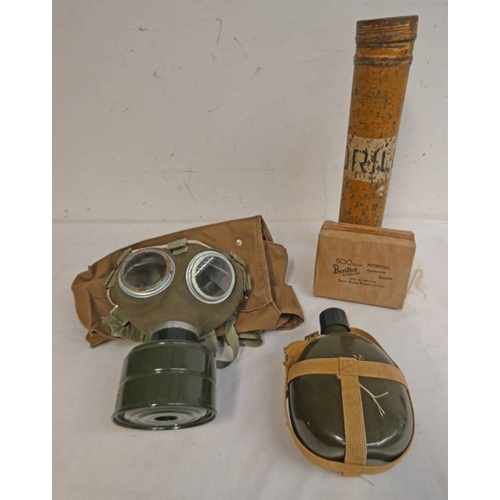 1460 - HUNGARIAN GAS MASK IN CANVAS BAG, BERITEK RADIOSONDE BALLOON IN BOX, CANTEEN & A MORTAR DRILL ROUND ... 