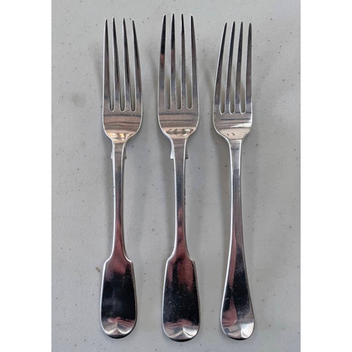 16 - 3 19TH CENTURY SILVER TABLE FORKS: DUBLIN 1835, LONDON 1830 & 1850 - 230G