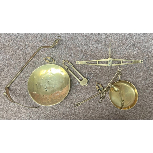 1640 - HANGING BRASS SCALES MARKED AVERY WITH PANS