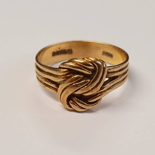 190 - 9CT GOLD KNOT RING - 3.5G, RING SIZE M