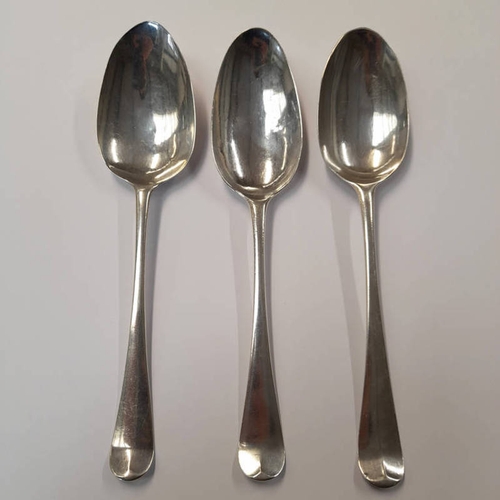 227 - 3 GEORGE III SILVER TABLESPOONS INCLUDING ONE BY THOMAS & WILLIAM CHAWNER, LONDON CIRCA 1780 - 135G