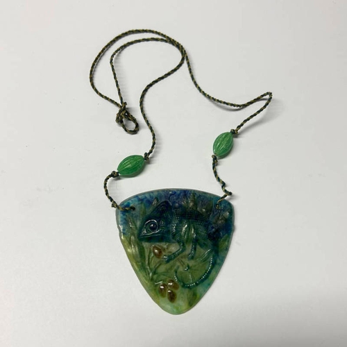 23 - ART NOUVEAU DAUM NANCY COLOURED PATE DE VERRE CHAMELEON PENDANT - 69CM WIDE, AS FOUND