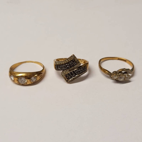 243 - 3 X 9CT GOLD RINGS - 7.1G