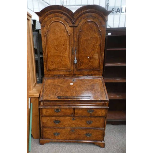 5007 - 18TH/19TH CENTURY WALNUT BUREAU BOOKCASE WITH SHELVED INTERIOR BEHIND 2 PANEL DOORS OVER BASE WITH F... 