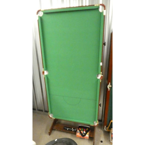 6017 - POOL TABLE WITH FOLDING SUPPORTS, 170CM LONG