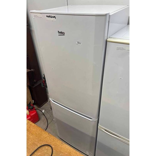 6072 - BEKO FRIDGE FREEZER