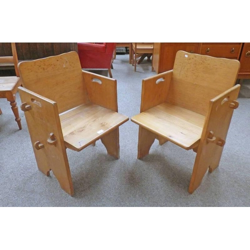 3 - PAIR OF 20TH CENTURY OAK ARMCHAIRS  81 CM TALL