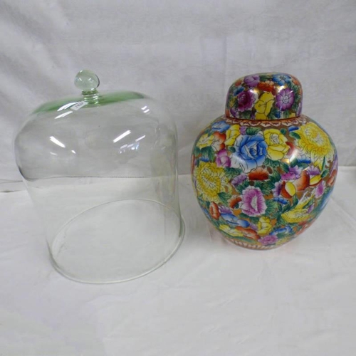 3045 - ORIENTAL GINGER JAR. HEIGHT 25 CMS WITH LID AND GLASS DOME