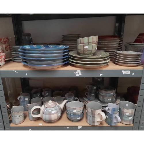 3071 - GOOD SELECTION VARIOUS SCOTTISH POTTERY, DINNER & TEAWARE ON 2 SHELVES