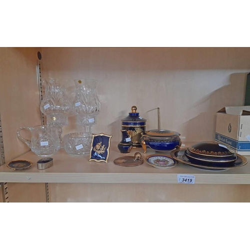 3419 - VARIOUS BLUE & GILT PORCELAIN PAIR CRYSTAL CANDLE HOLDERS ETC, ON ONE SHELF