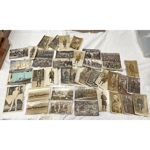 1076 - GOOD SELECTION OF WWI SCOTTISH REGIMENT AND OTHERS RELATED POSTCARDS TO INCLUDE NO 2 PLATOON ''A'' C... 