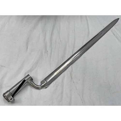 1138 - LORENZ CARBINE SWORD BAYONET WITH 59CM LONG BLADE WITH SEVERAL MARKINGS TO BLADE & NECK