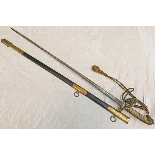 1161 - ROYAL NAVY OFFICERS SWORD, 79CM BLADE ETCHED WITH SCROLLING FOLIAGE, CROWNED FOULED ANCHOR & ROYAL A... 