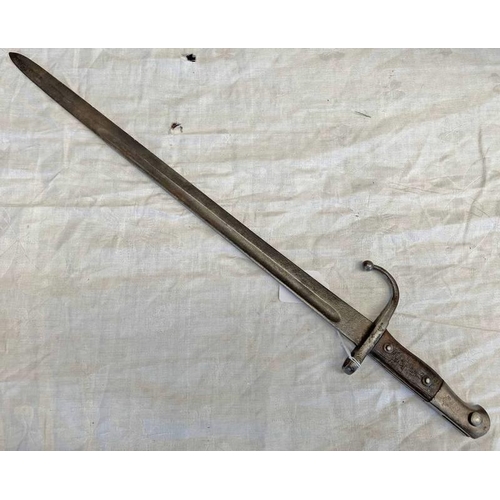 1402 - TURKISH MAUSER BAYONET WITH 46CM LONG BLADE & HOOKED QUILLION