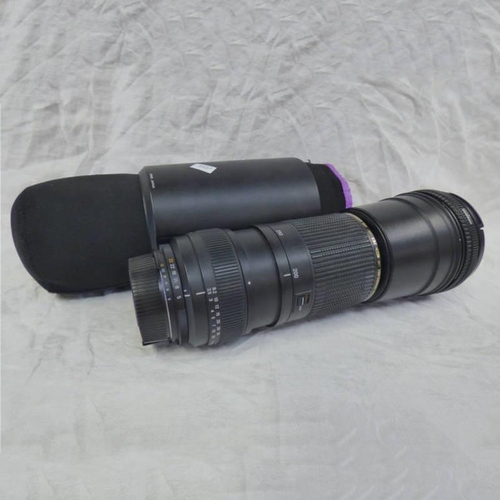 4006 - TAMRON 200-500MM F/5 - 6.3 DI LD IF SD AF CAMERA LENS WITH CASE.