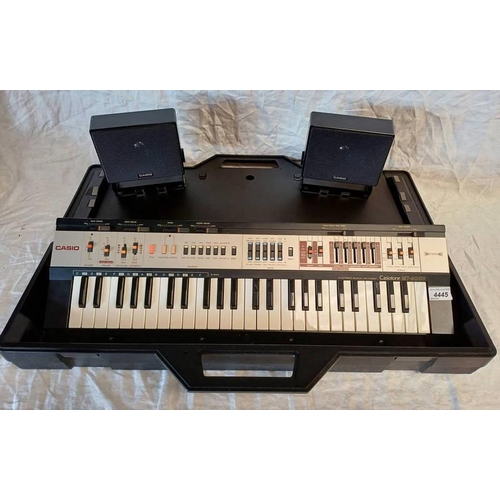 CASIOTONE MT 400V KEYBOARD WITH SPEAKERS AND CASE