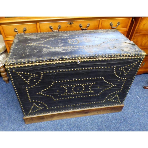 490 - 19TH CENTURY LEATHER COVERED KIST WITH DECORATIVE BRASS STUDWORK