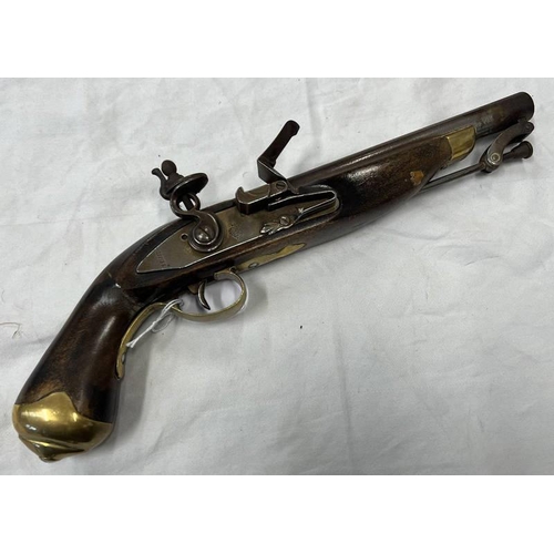 1302 - REPRODUCTION FLINTLOCK PISTOL WITH 21CM LONG BARREL AND STAMPED LOCK WITH WOOD STOCK AND BRASS MOUNT... 