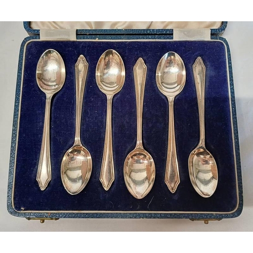 28 - CASED SET OF 6 SILVER TEASPOONS, BIRMINGHAM 1944 - 70G