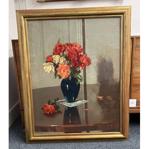 1225 - ATTRIBUTED TO GEORGE HOUSTON 'ROSES IN A VASE' UNSIGNED FRAMED OIL PAINTING 90 X 70 CM